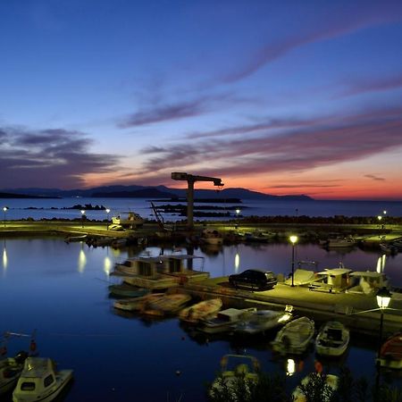 Urban Studios Manos Chania  ภายนอก รูปภาพ