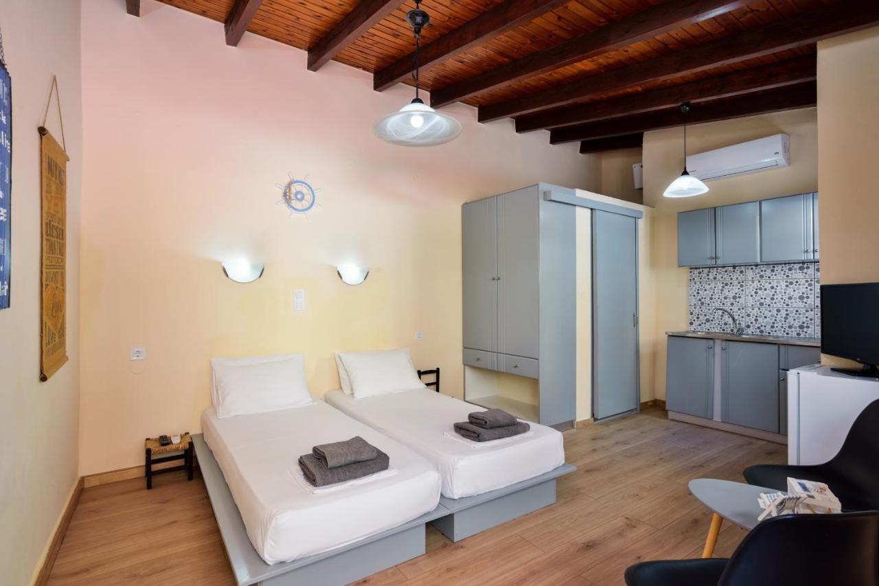Urban Studios Manos Chania  ภายนอก รูปภาพ